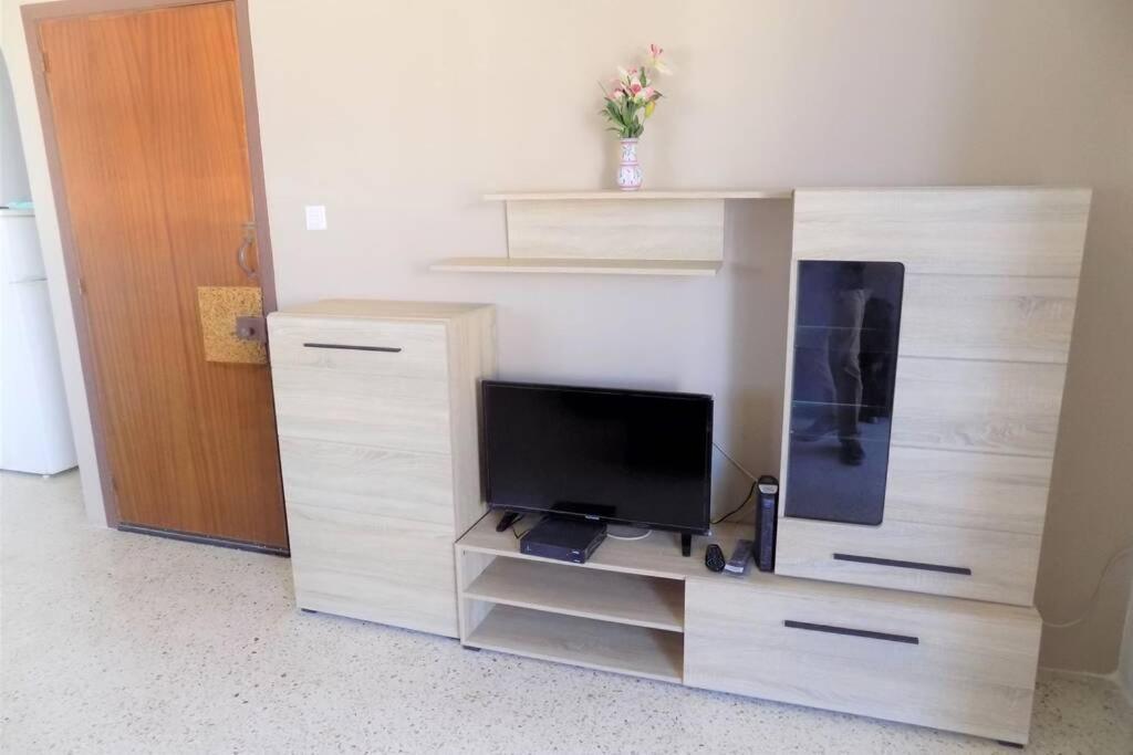 Sunshine Holiday Apartment 5 With Spectacular Seaviews Сейнт Полс Бей Екстериор снимка